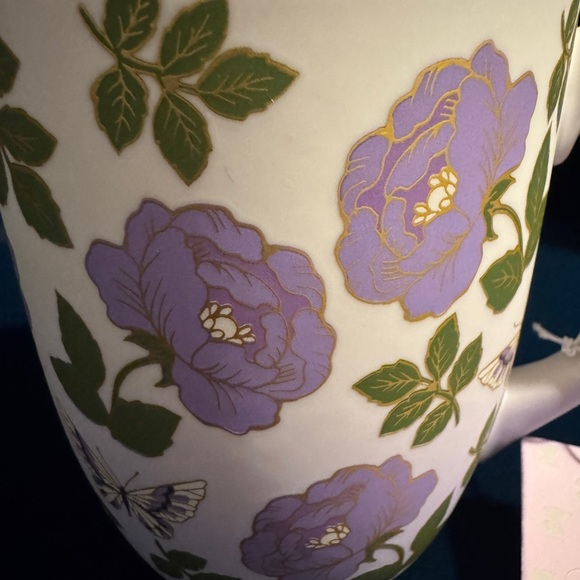 Petal & Pearl Soft Touch Coffee Mug - lavender ombré rose & butterflies - Picture 5 of 5